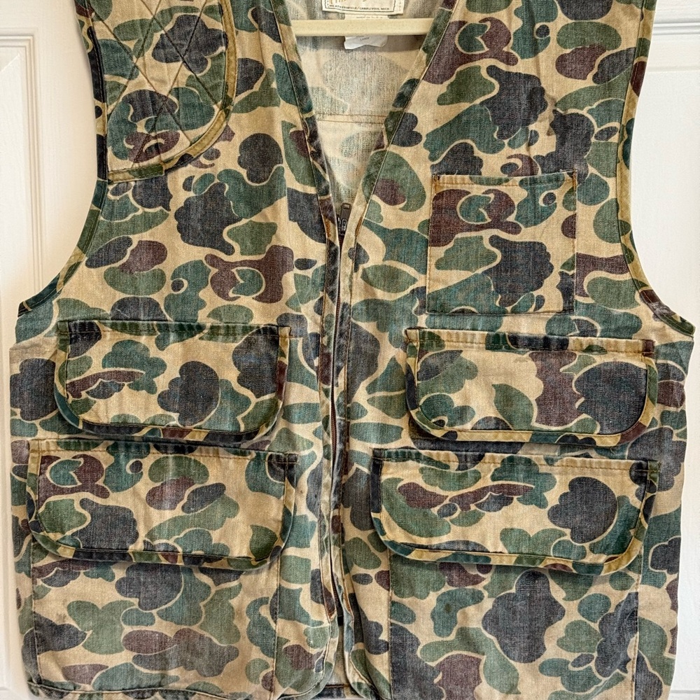 Camouflage Military , American Field sportswear Vest. L